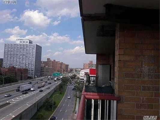 Sold by Charles Rutenberg Realty, Inc. | media 22