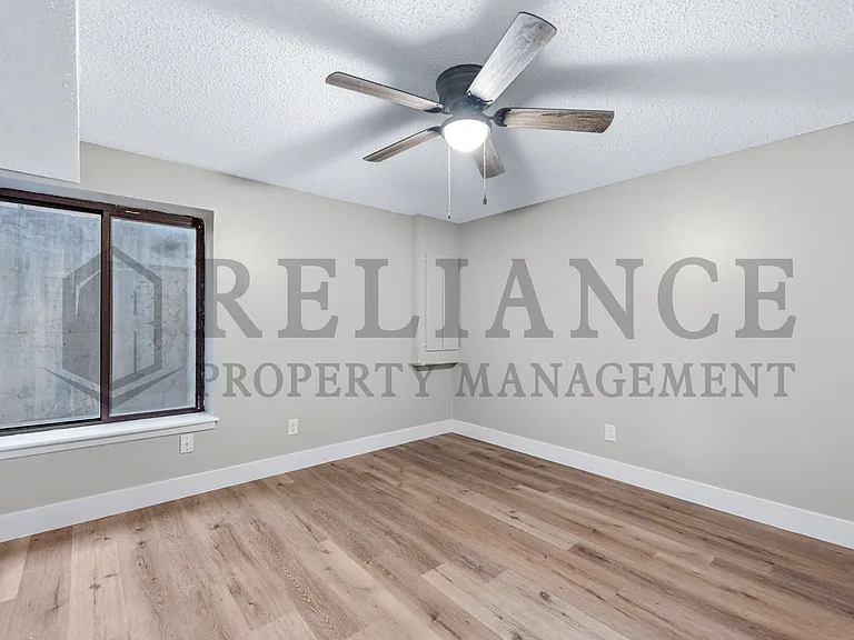 6908 W Oneil St — Photo 30