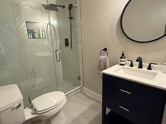 Hall bath - vanity w/ drawers + rain shower