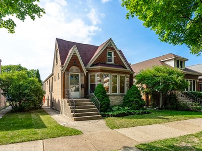 5368 N Lynch Ave, Chicago, IL, 60630