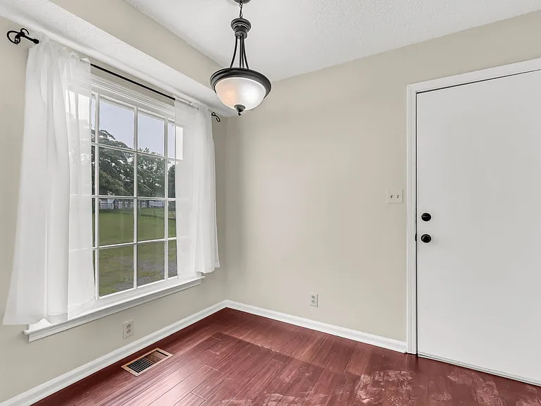 2157 Watertown Pl — Photo 11