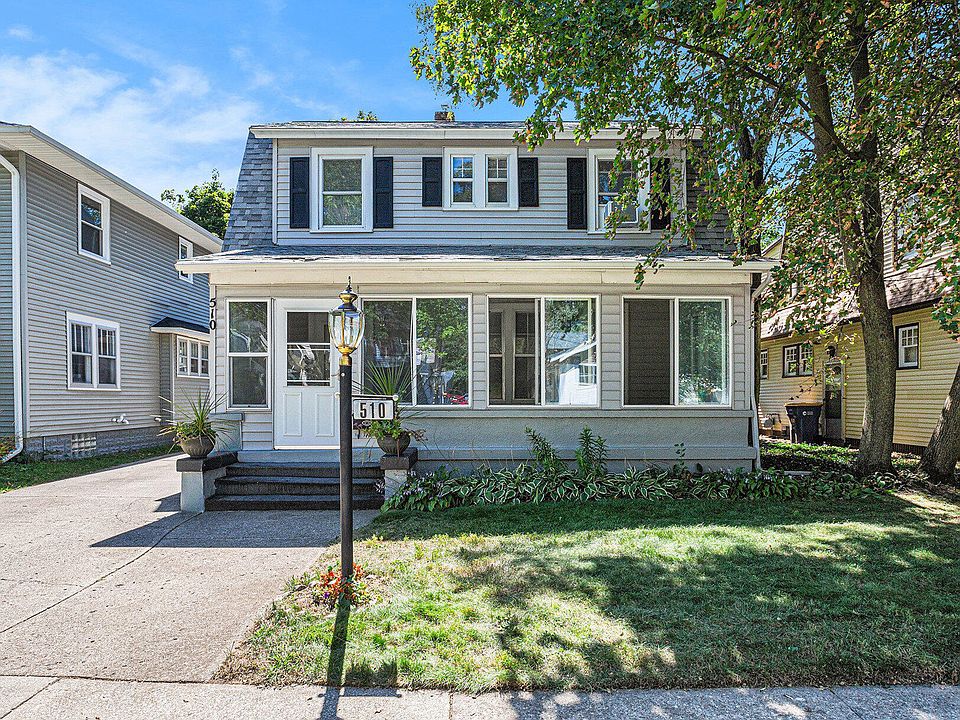 1st image of 510 Storrs St SE