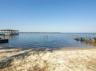 900 Tracy Rd, Pensacola, FL 32506