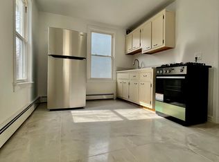 154 Palisade St #2R, Dobbs Ferry, NY 10522