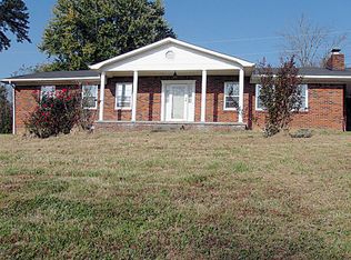 165 Thompson Ridge Rd, Baxter, TN 38544