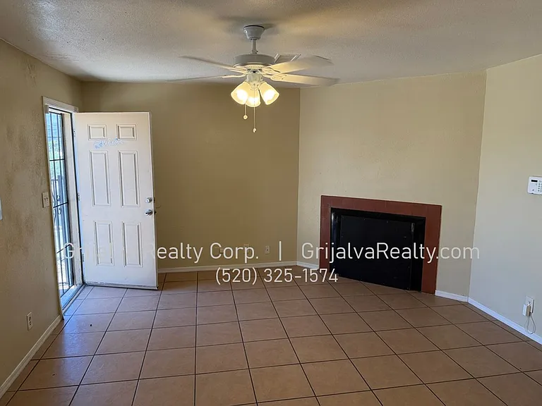 255 Silverbell — Photo 3