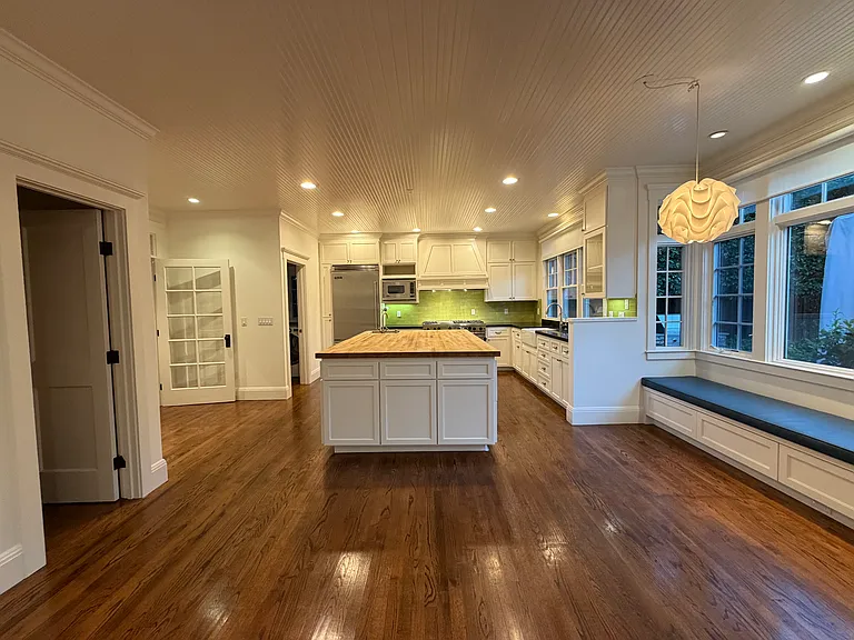 383 Hedge Rd — Photo 32
