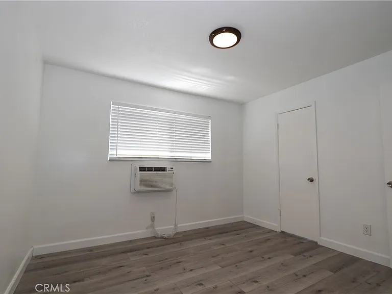 460 Vista Ave #B — Photo 19