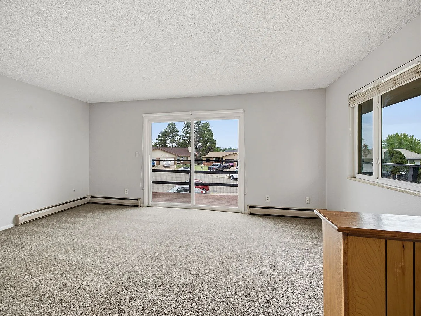 3-Bed, 2-Bath Duplex across from Lake Loveland! — Photo 2
