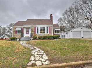 1005 N University Ave, Decatur, IL 62522