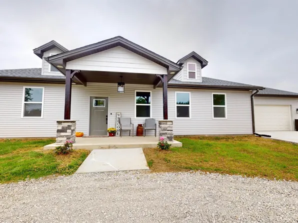 3160 S New York Ave, Sedalia, MO 65301
