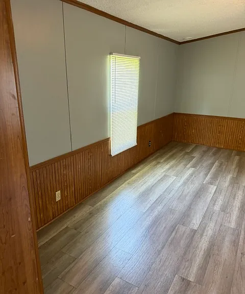 300 Lake Rd #19 — Photo 12