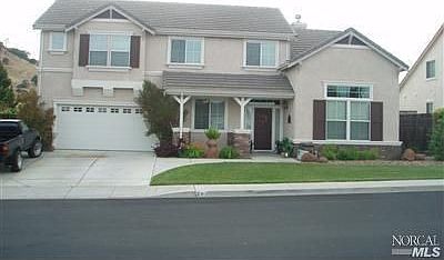 1st image of 260 Woodcrest Dr