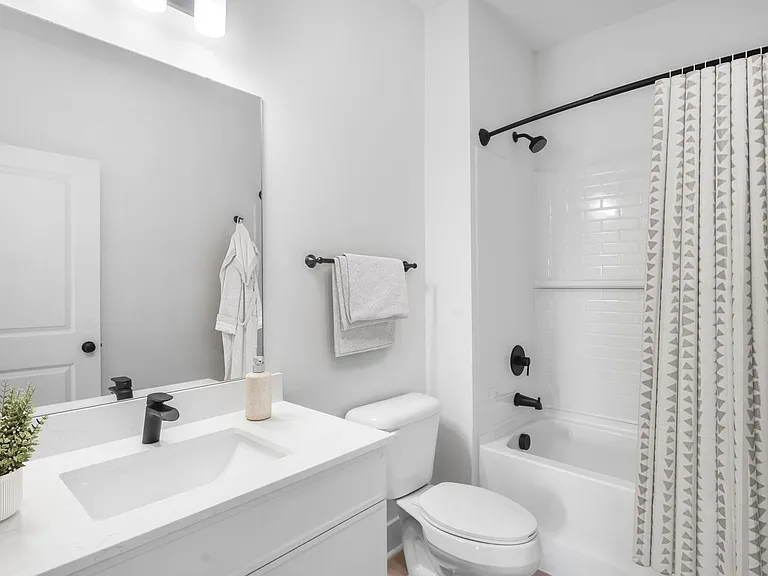 Joy Park Luxury Apartments — Photo 62