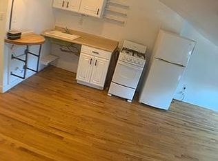 289 Hart St APT 4, Brooklyn, NY 11206