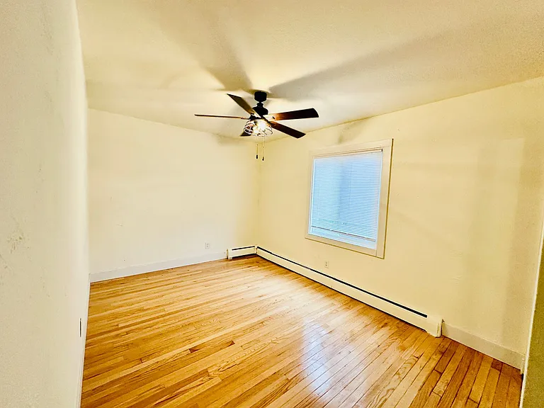 Aquila Flats — Photo 14