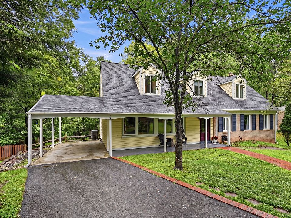 1st image of 2506 Pinoak Ln