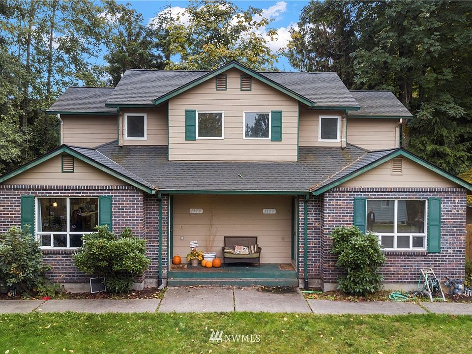 1st image of 1177 1179 NE Nittney Lane