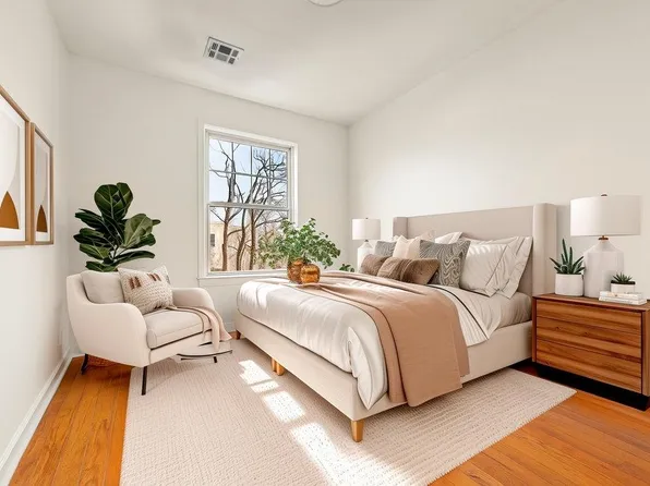 12 Bayview Avenue image 20 of 27