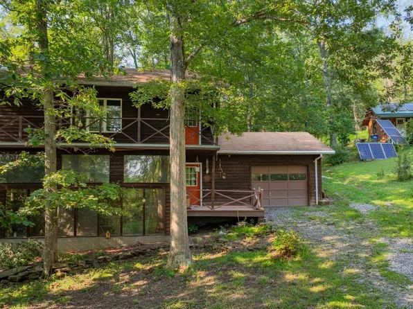 23170 Jordan Run Rd, Coolville, OH 45723