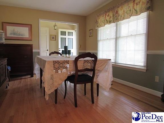 2nd image of 2559 Kingston Dr