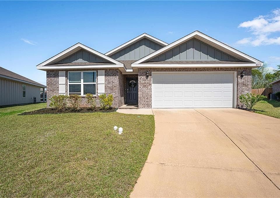 1st image of 8072 Irwin Loop