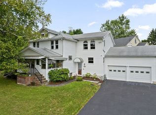219 Hillside Ter, Endwell, NY 13760