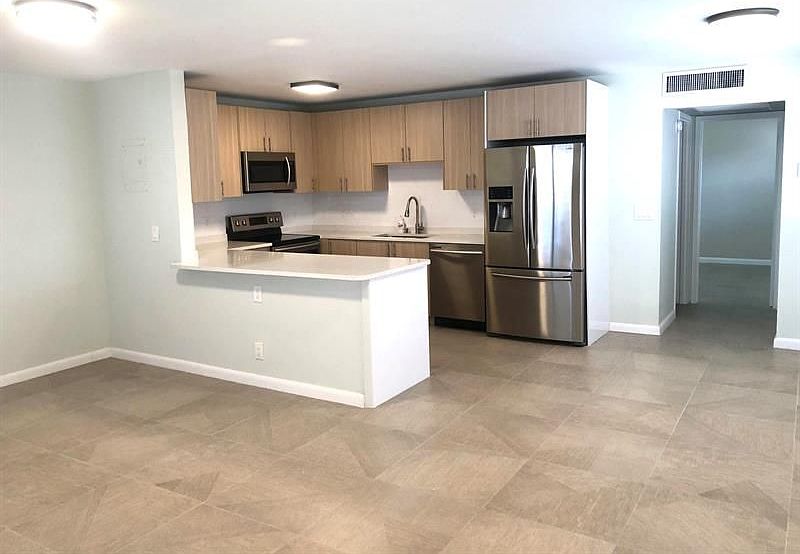 1st image of 618 Brittany Park #M