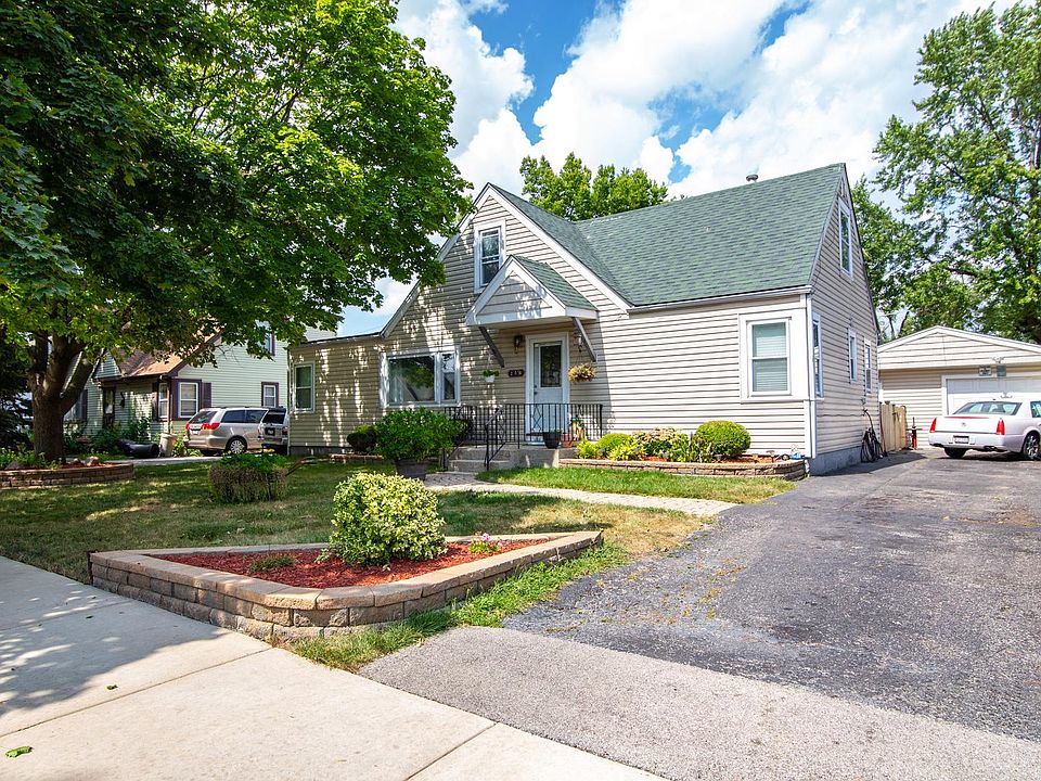 1st image of 256 Wagner Dr