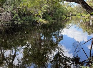 673 S Moon Dr, Venice, FL 34292