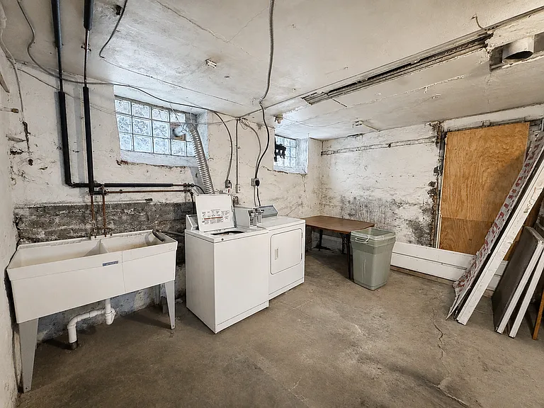 315 W McMillan St — Photo 20