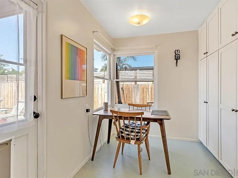 6465 Julie St — Photo 18