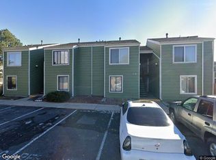952 S Peoria St, Aurora, CO 80012