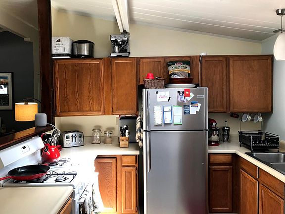 The Kitchen. The picture was taken from the kitchen table.