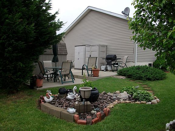 Back Yard/Garden