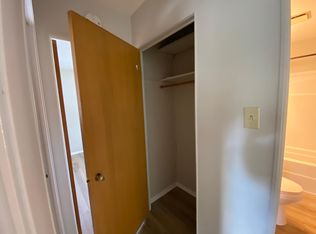 1121 Hedgewood Dr, Lafayette, IN 47904