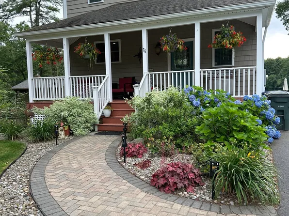 76 Fortins Cove, Griswold, CT 06351