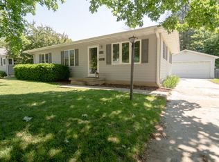 144 Wisconsin Dr, Decatur, IL 62526