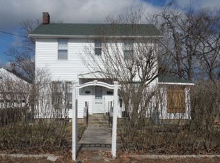 103 Pearl St, Berea, KY 40403