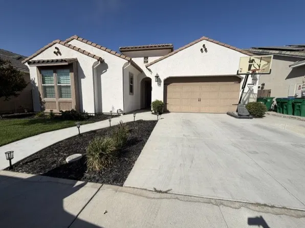 2655 Primrose Dr, Lodi, CA 95242