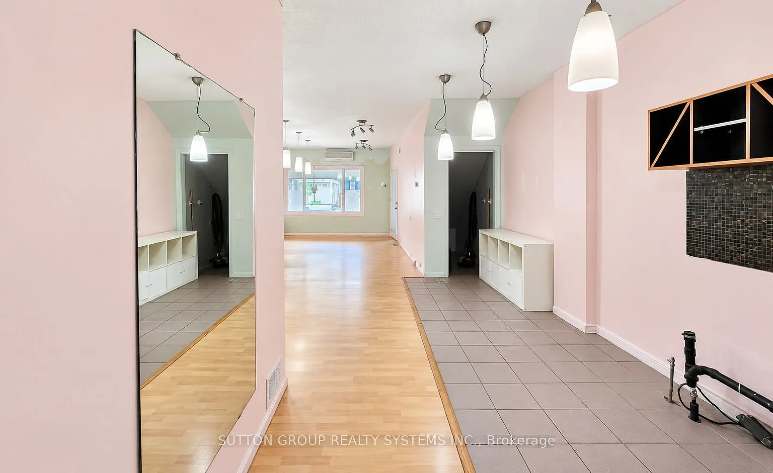 1 bed, $2,200 — Photo 2