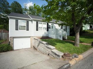 1904 Park Ave, Saint Charles, MO