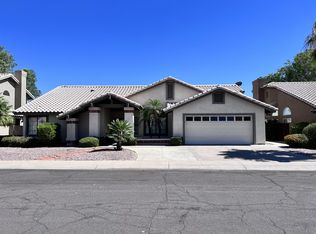 6933 W Sack Dr, Glendale, AZ 85308