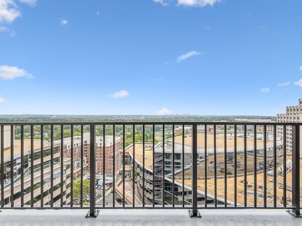 Solaire 7607 Old Georgetown | 7607 Old Georgetown Rd, Bethesda, MD