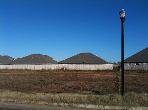 2nd image of 9613 SW 18th St Lot 40