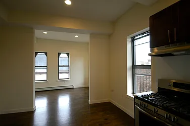 Rented by Realty Advisors Group