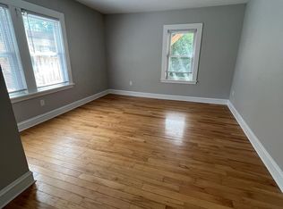 60 Wells St #3B, Burlington, VT 05401