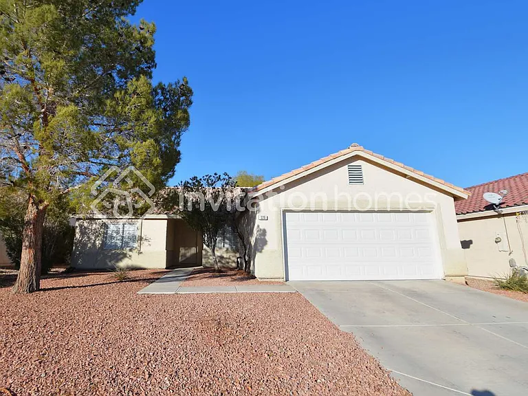 320 Montessa Ave — Photo 1