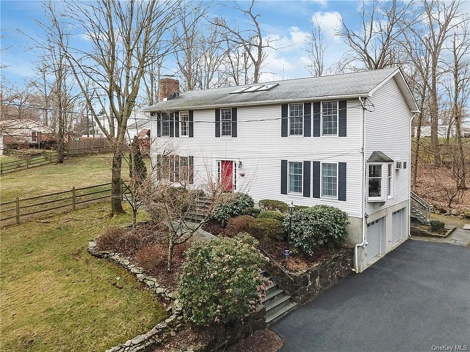 1st image of 32 Rick Ln W