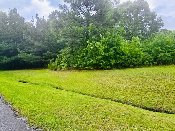 LOT 17 Saintsbury Pl, Sanford, NC 27332